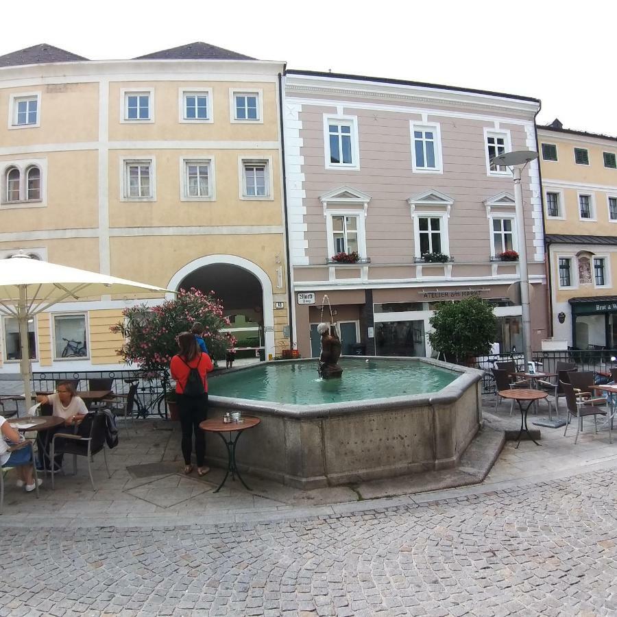גמונדן Marktplatz Traunsee Lake View מראה חיצוני תמונה