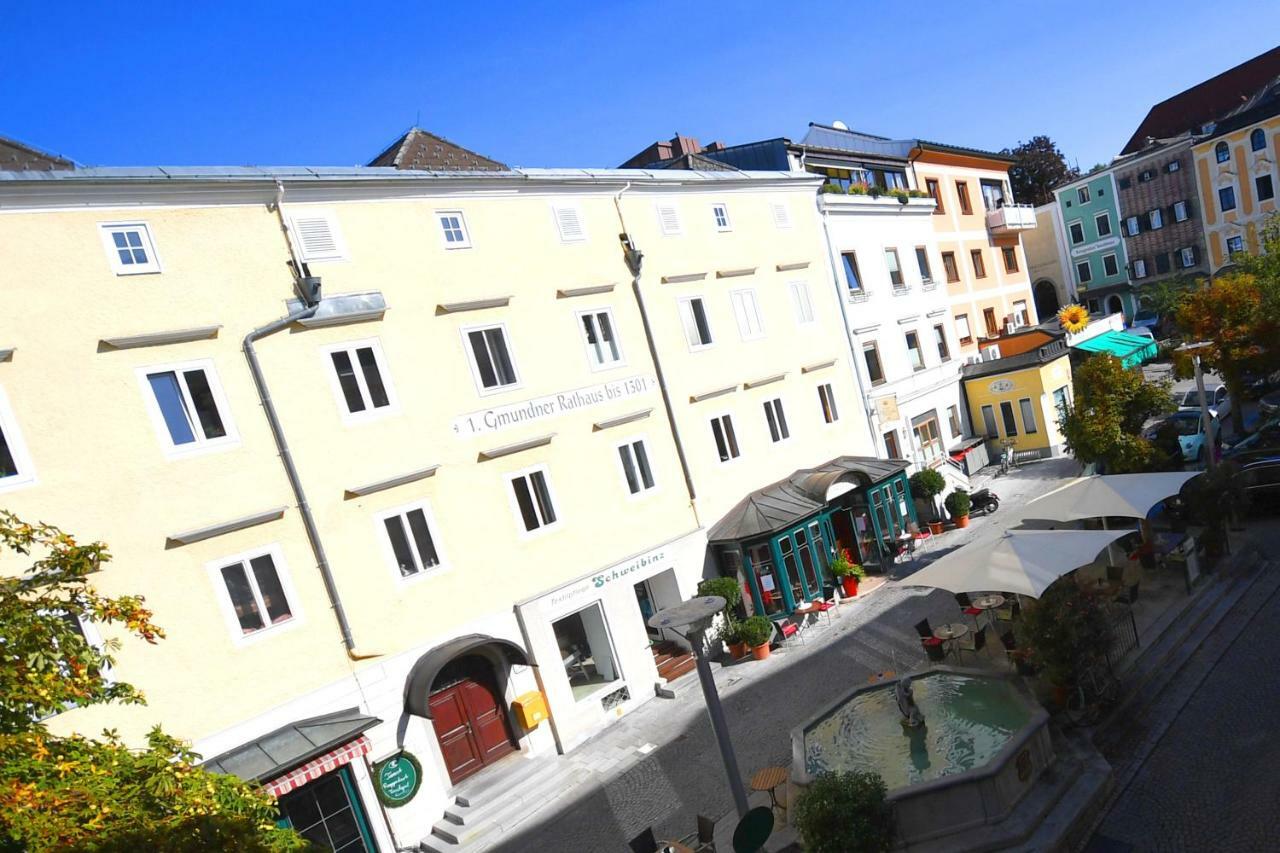 גמונדן Marktplatz Traunsee Lake View מראה חיצוני תמונה