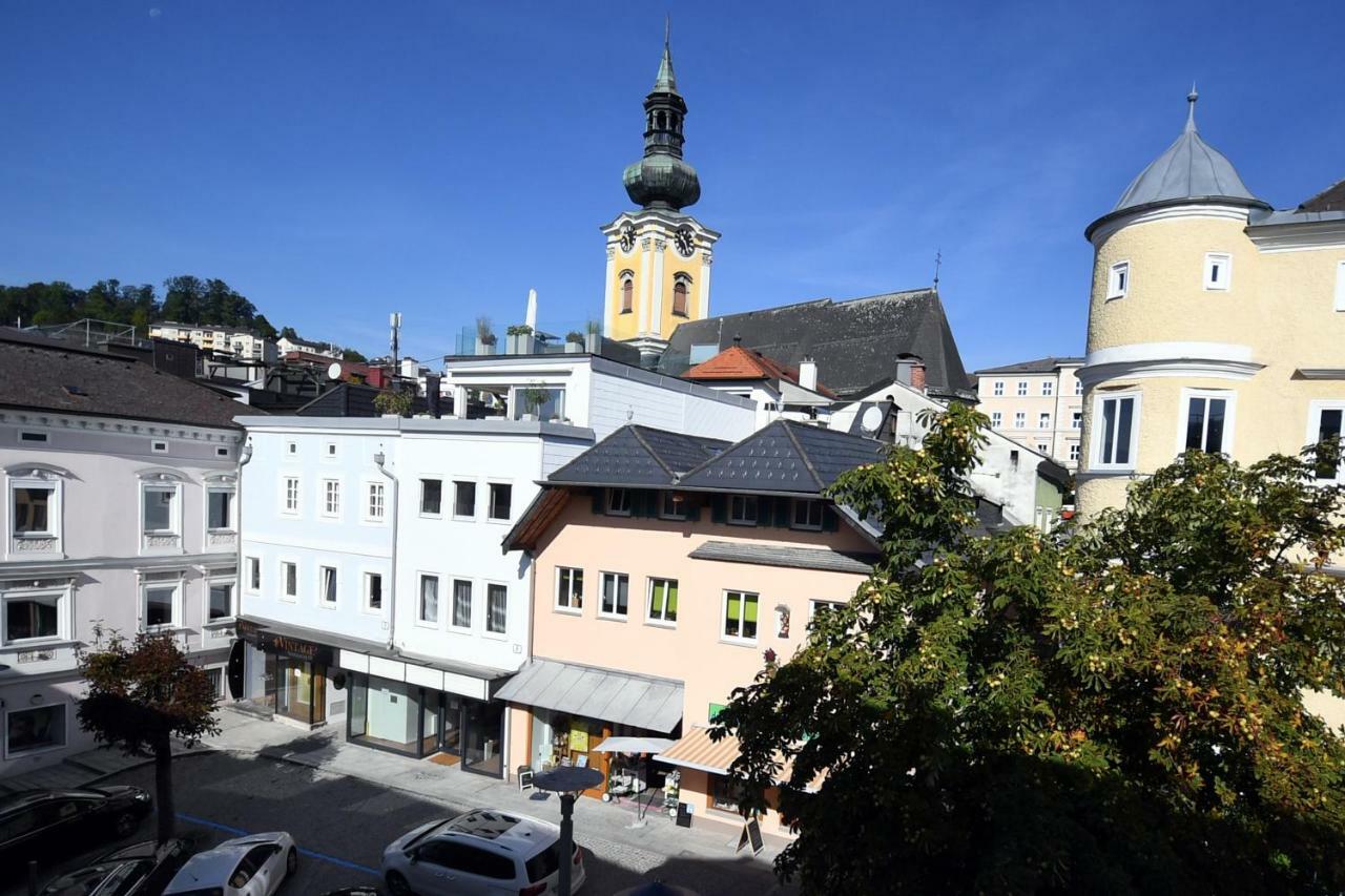 גמונדן Marktplatz Traunsee Lake View מראה חיצוני תמונה